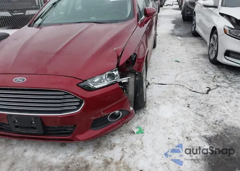 2013 Ford Fusion Se z USA, uszkodzony, nr VIN 3FA6P0H7XDR302835